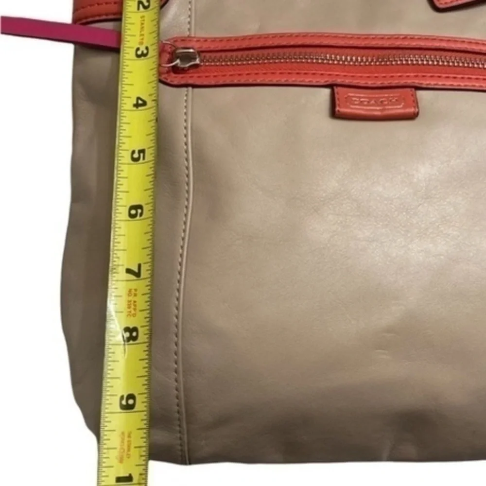 Coach Daisy Spectator leather crossbody bag beige pink orange casual  purse tan
